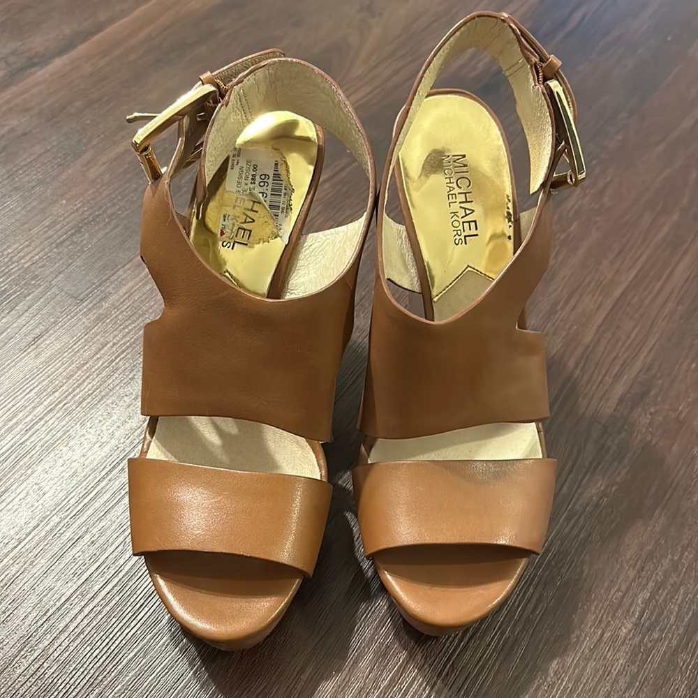 Michael Kors Sandal Wedges - Cognac - Size 7.5